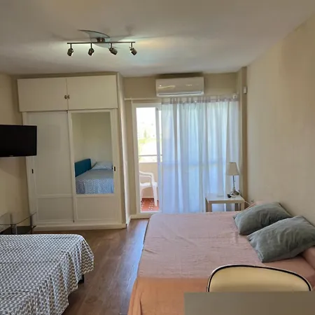 Jupiter Sea View Lejlighedshotel *